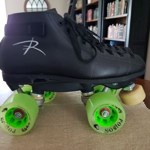 Riedell Spark Quad Skates bundle